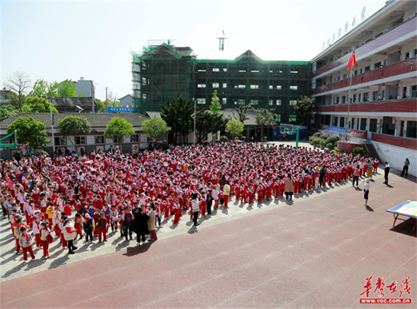 芷江县三里坪小学:不忘急救知识 共建平安校园