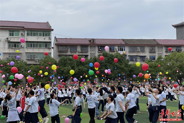 芷江一中校花图片